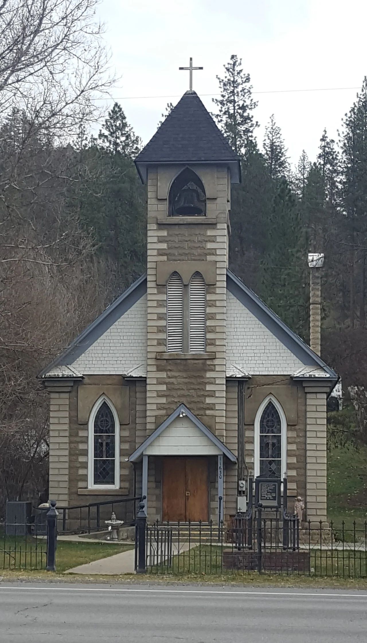 Sacred Heart Catholic Church in Fort Jones California