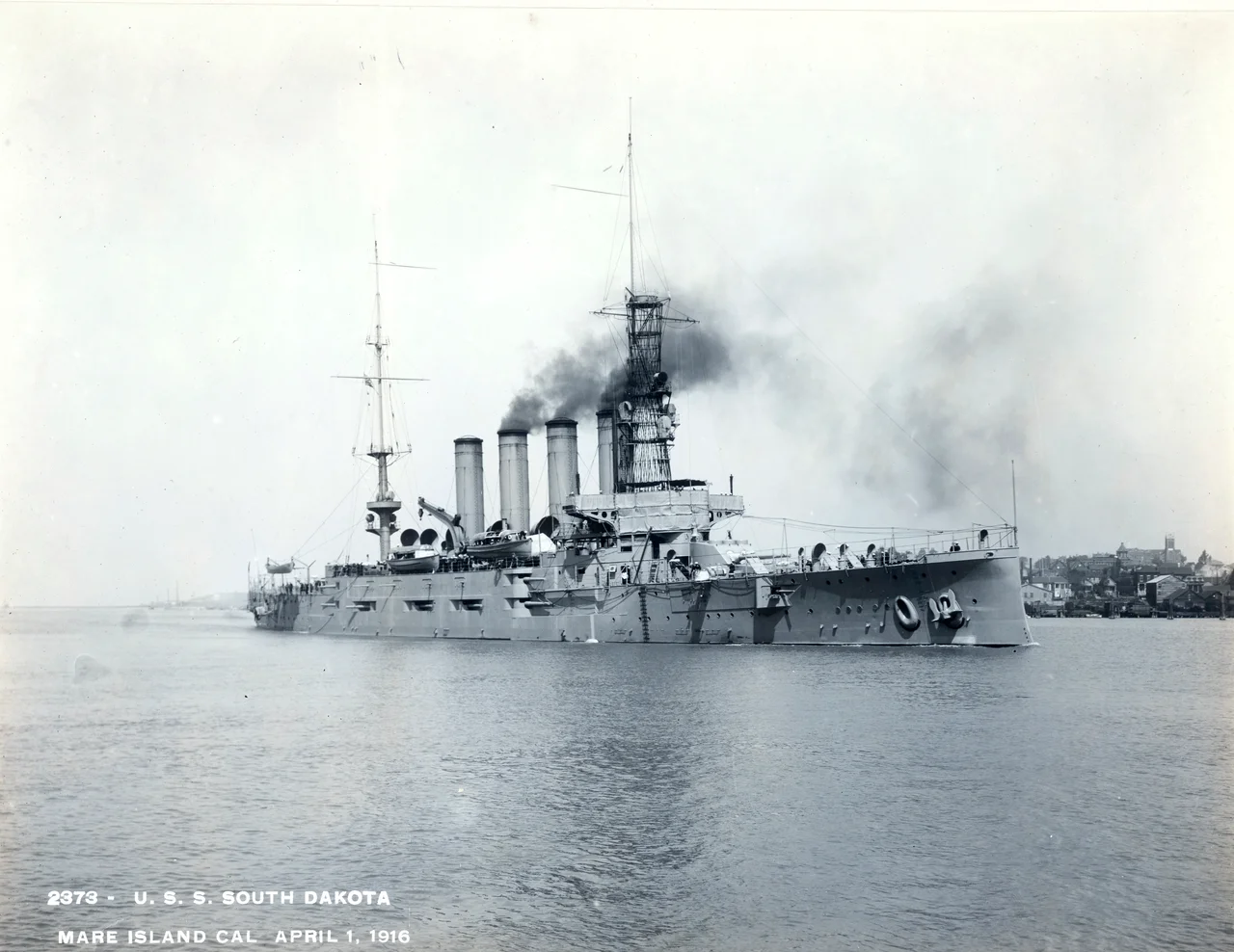 USS South Dakota ACR-9 165-WW-335D-015.jpg