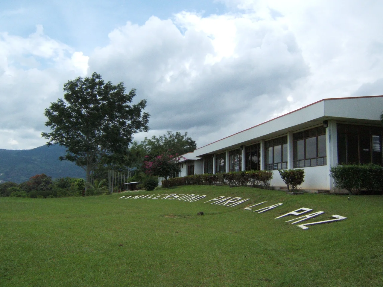 Campus of the University for Peace.