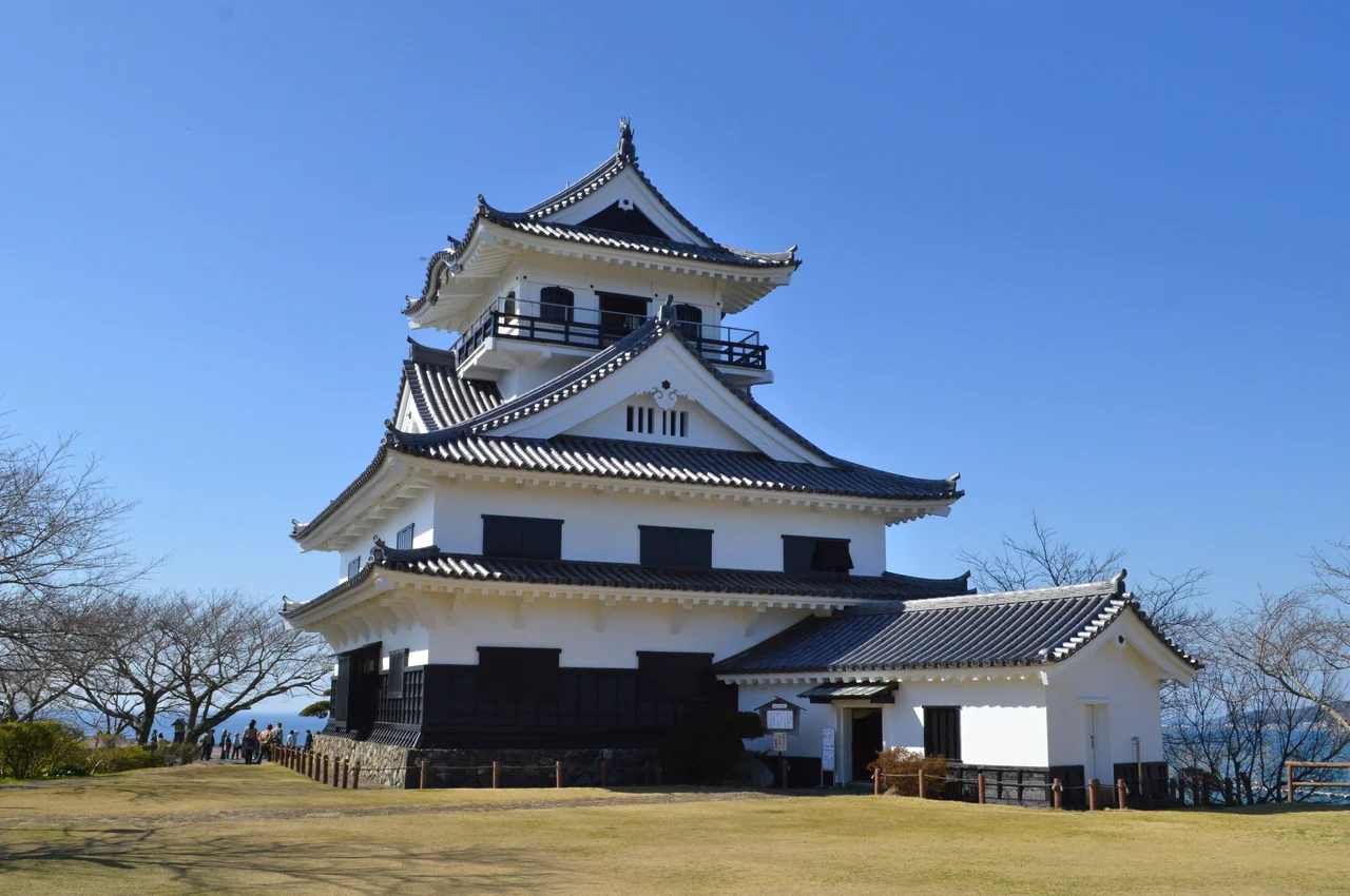 館山城 模擬天守